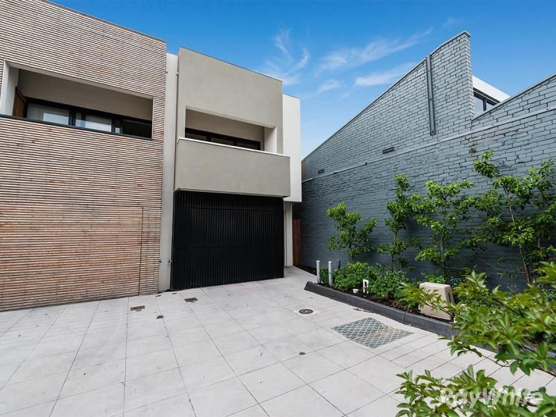 3 bedrooms Townhouse in 51 Amelia Street BRUNSWICK VIC, 3056