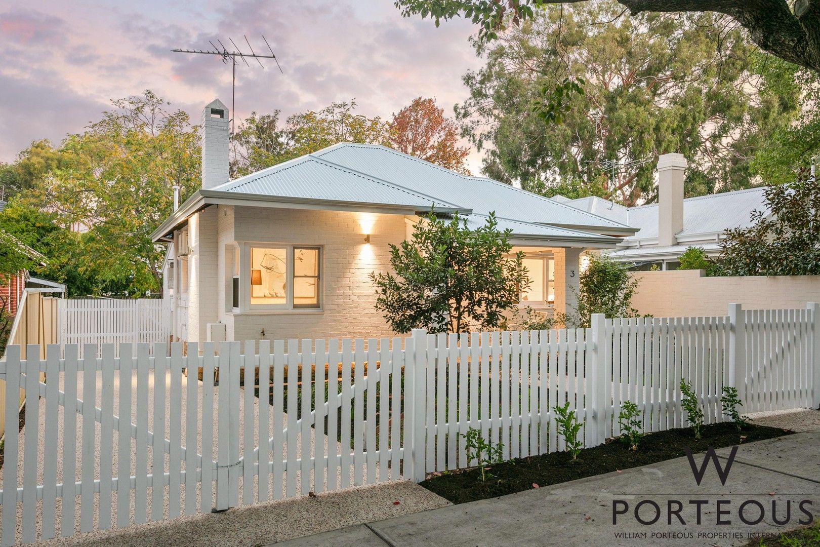 2 bedrooms House in 3 Waylen Road SHENTON PARK WA, 6008