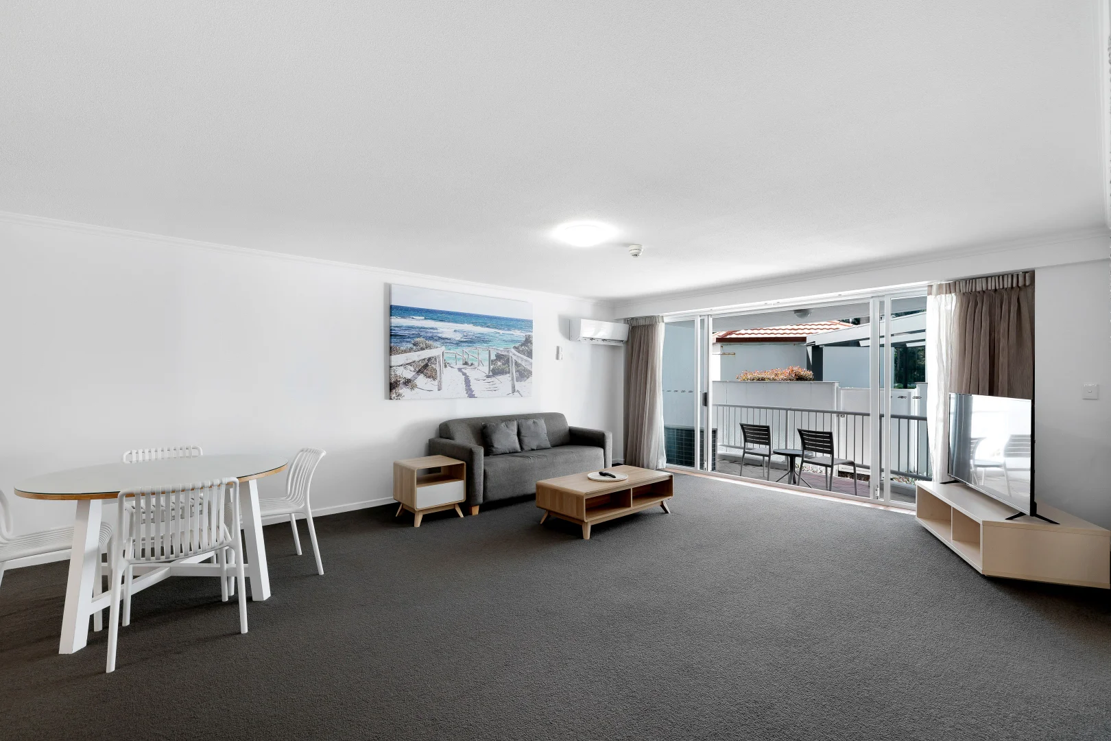 Additional image 3 of 003 & 004/140-144 Ferny Avenue, Surfers Paradise QLD 4217