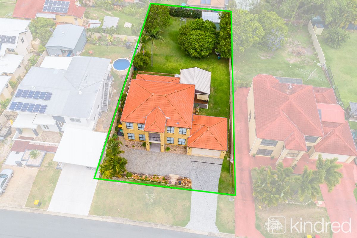 5 Herne Road, Scarborough QLD 4020