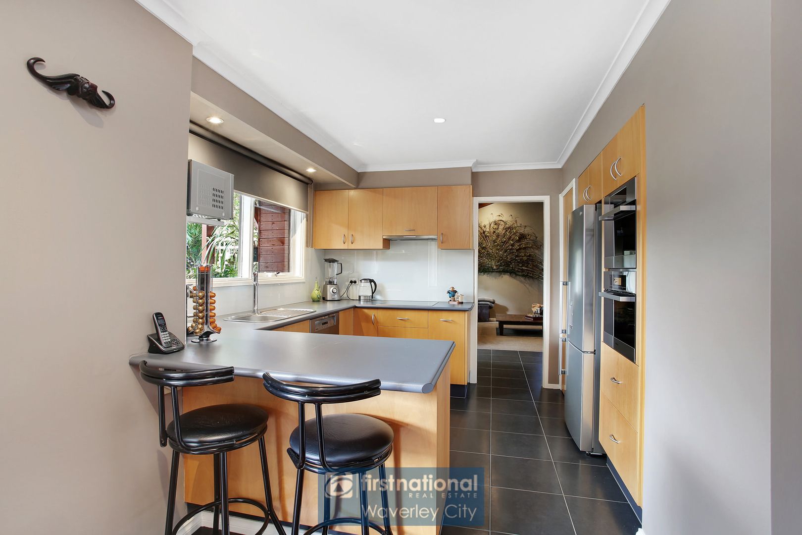 4 Truscott Court, Wheelers Hill VIC 3150, Image 2