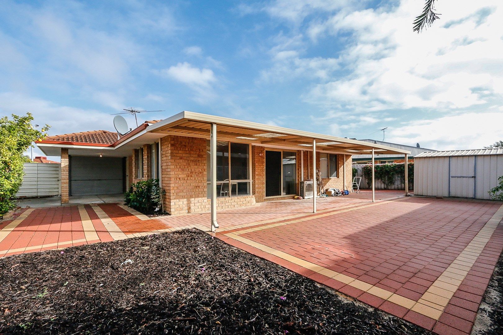 8 Myago Court, South Guildford WA 6055, Image 0