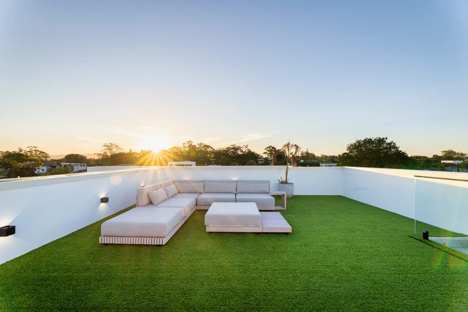 Additional image 33 of 26 Key West, Broadbeach Waters QLD 4218