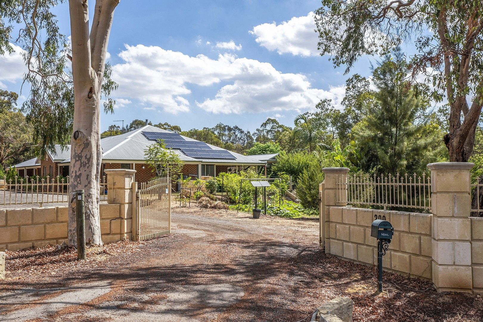 200 Ridgewood Loop, Bullsbrook WA 6084, Image 0