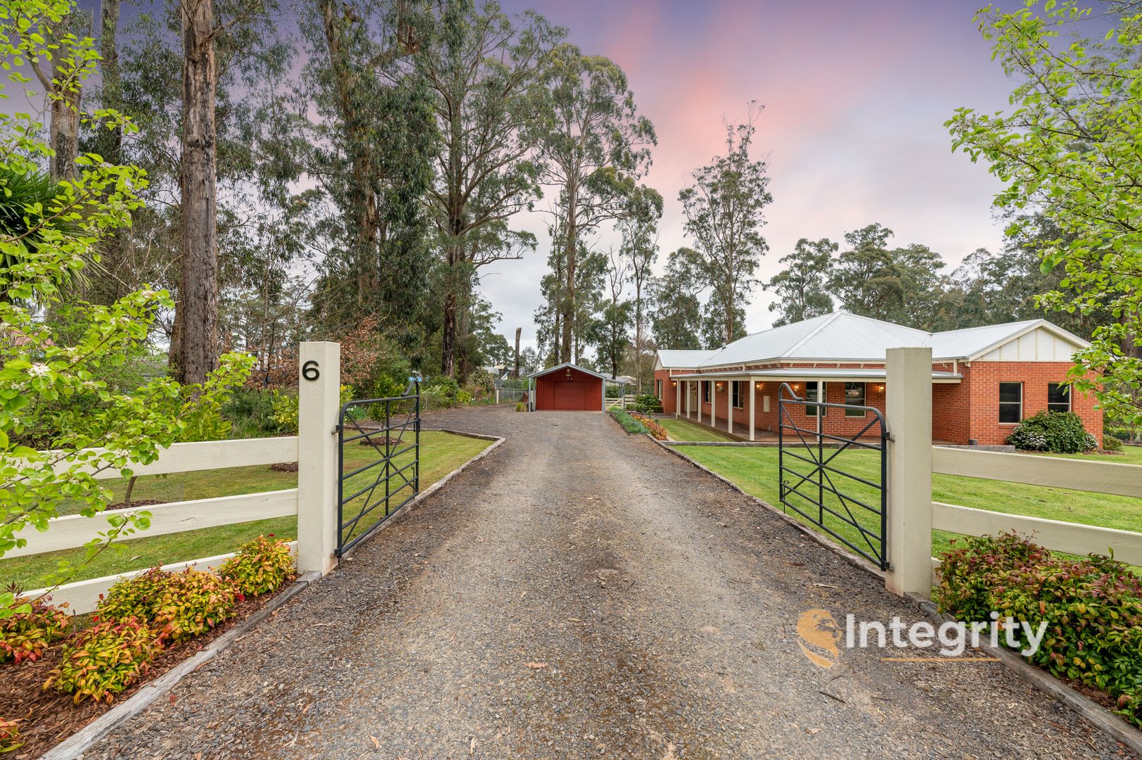 6 Currajong Avenue, Kinglake VIC 3763, Image 1