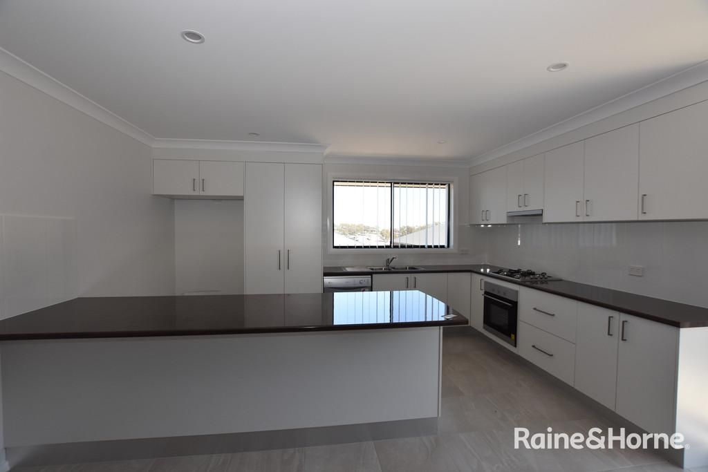 21 Buckland Drive, Orange NSW 2800 House For Rent 600 Domain