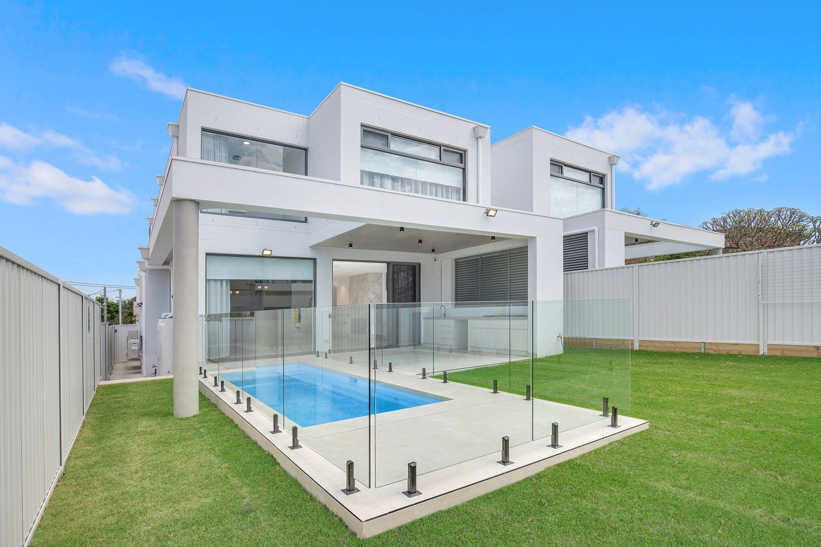 5 bedrooms Semi-Detached in 134a Tennyson Road TENNYSON POINT NSW, 2111