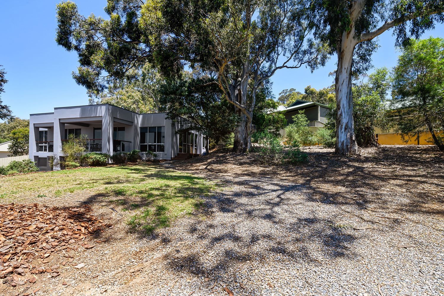 20 Scenic Court, Chandlers Hill SA 5159, Image 2