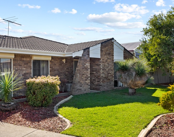 1 Ballard Court, Cooloongup WA 6168