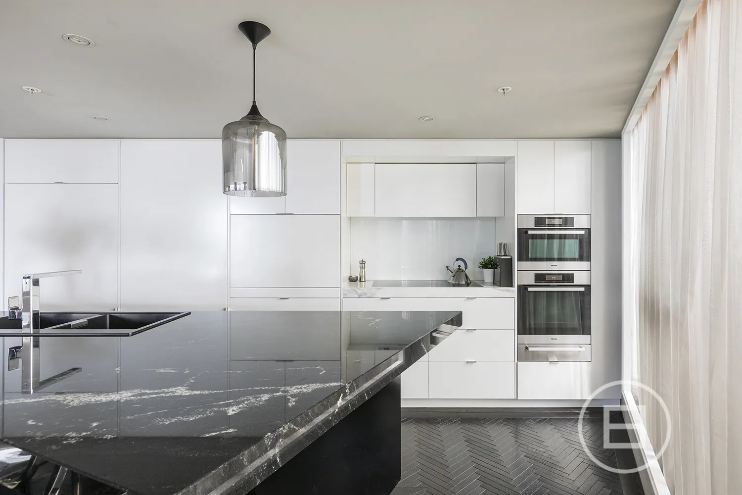 Apartment in Docklands - View 5