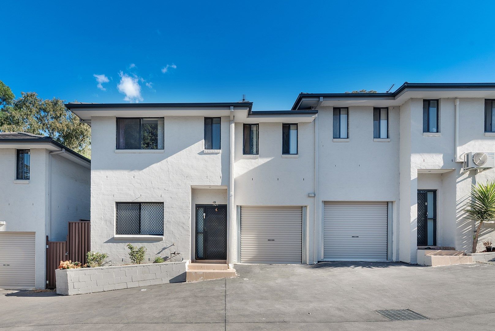 7/16-20 Myee Road, Macquarie Fields NSW 2564, Image 0