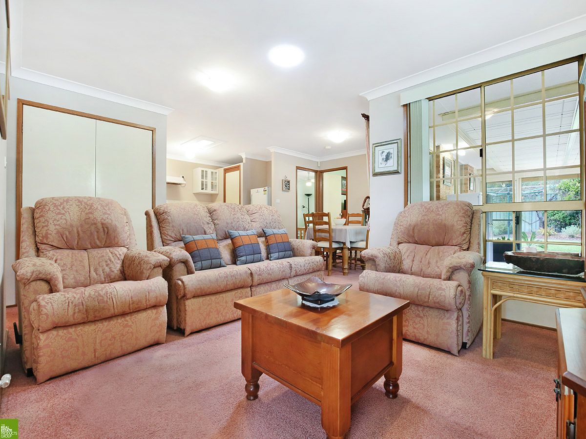 5 Briggs Place, St Helens Park NSW 2560, Image 2