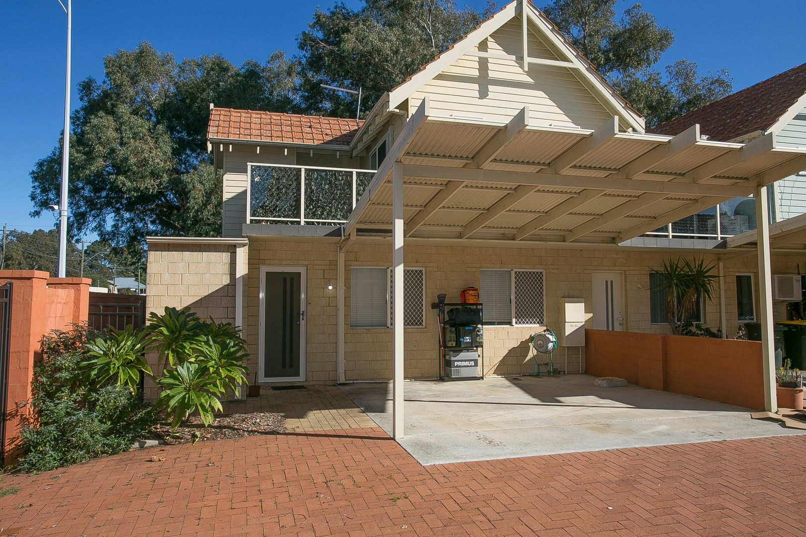 3 bedrooms Townhouse in 6/67 Morrison Road MIDLAND WA, 6056