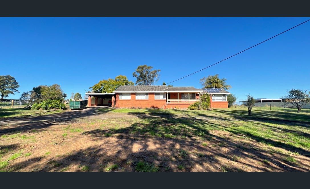 4 bedrooms House in 34 Bellfield Avenue ROSSMORE NSW, 2557