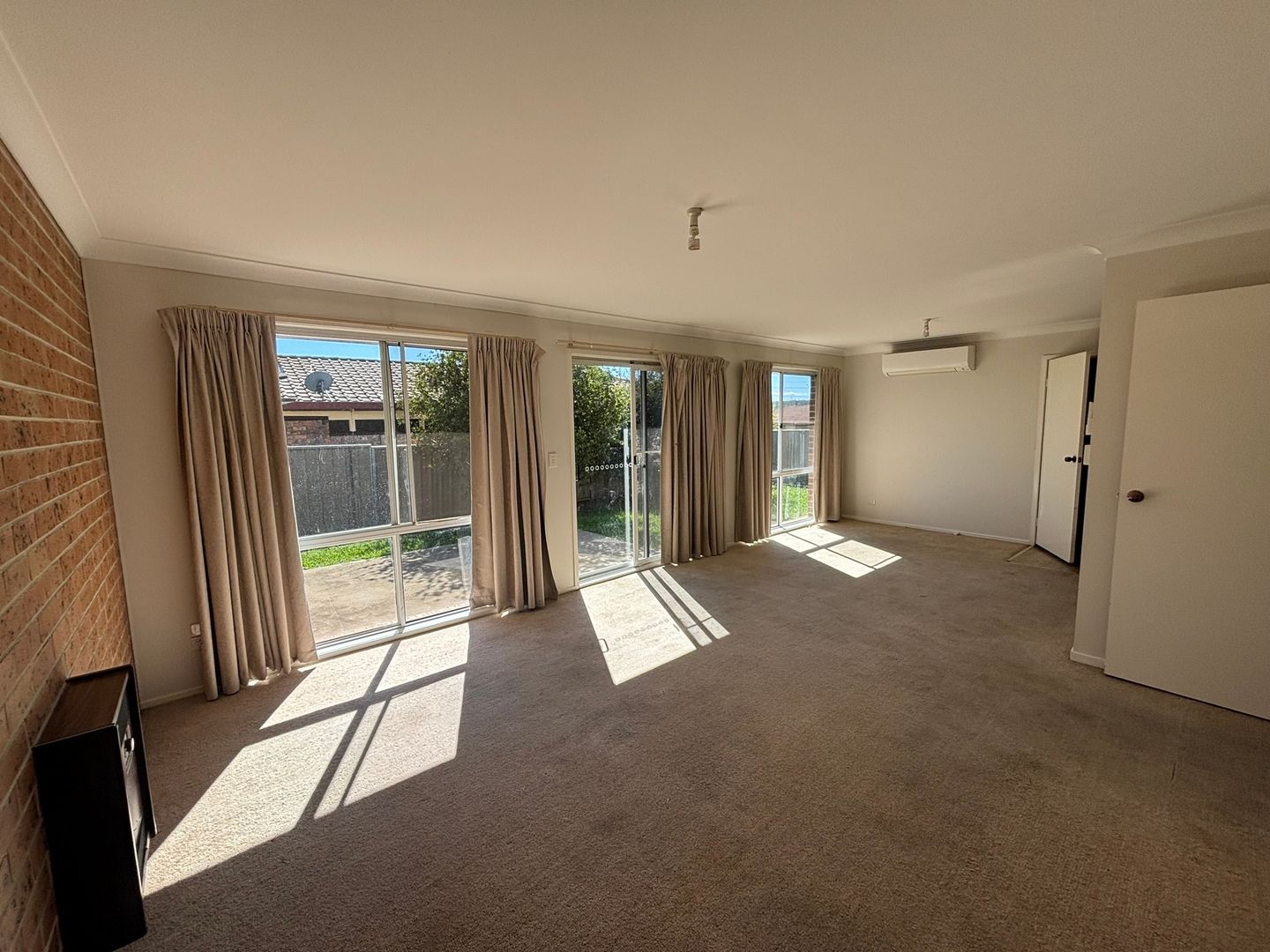 1/6 Pointsfield Place, Armidale NSW 2350 Apartment For Rent Domain