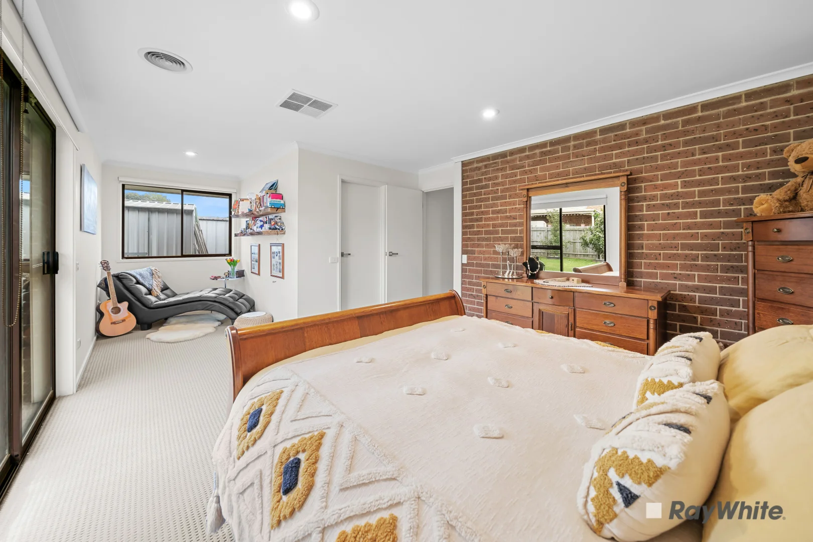 Additional image 8 of 41 Guildford Crescent, Narre Warren VIC 3805