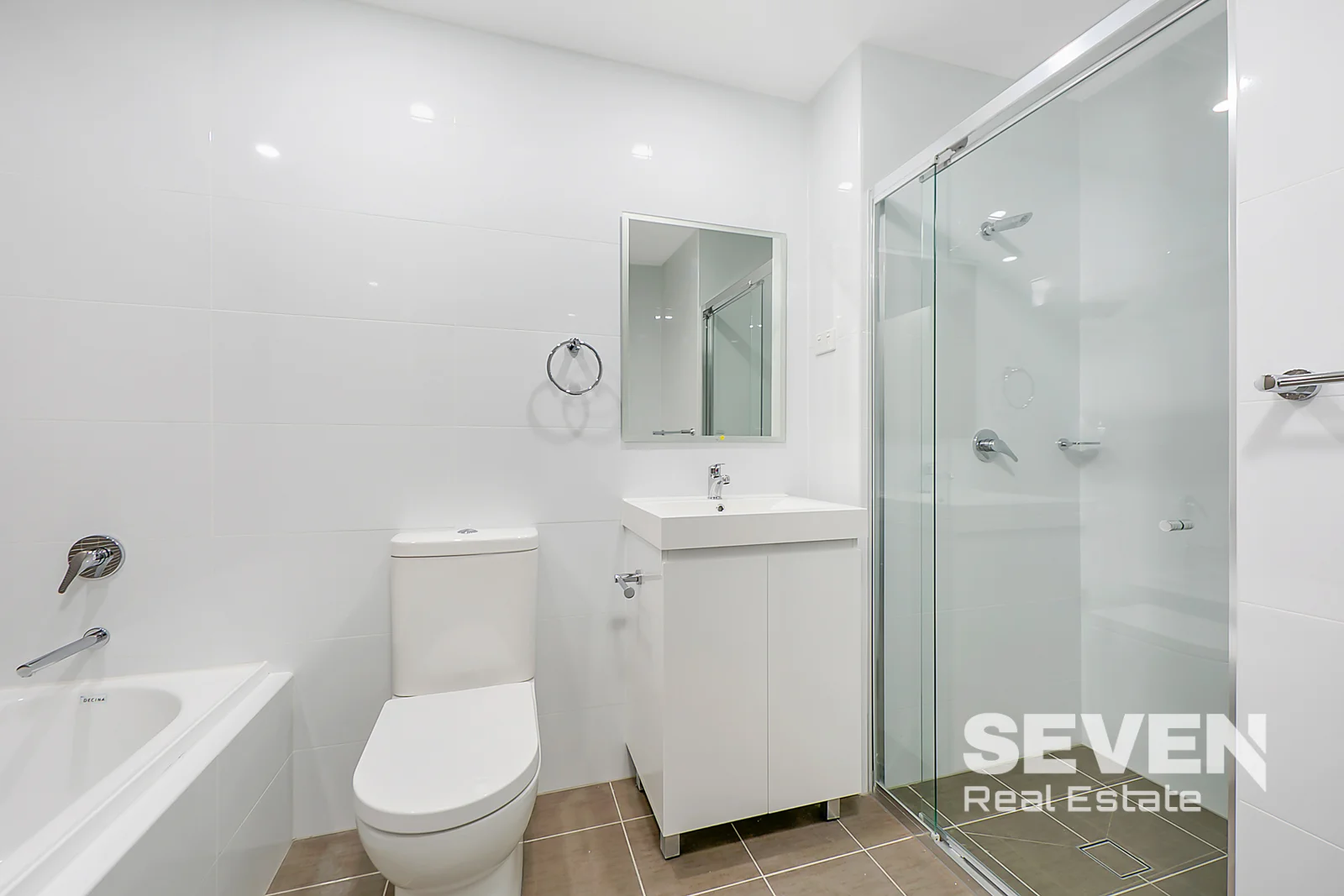 Additional image 4 of 1011/299 Old Northern Road, Castle Hill NSW 2154