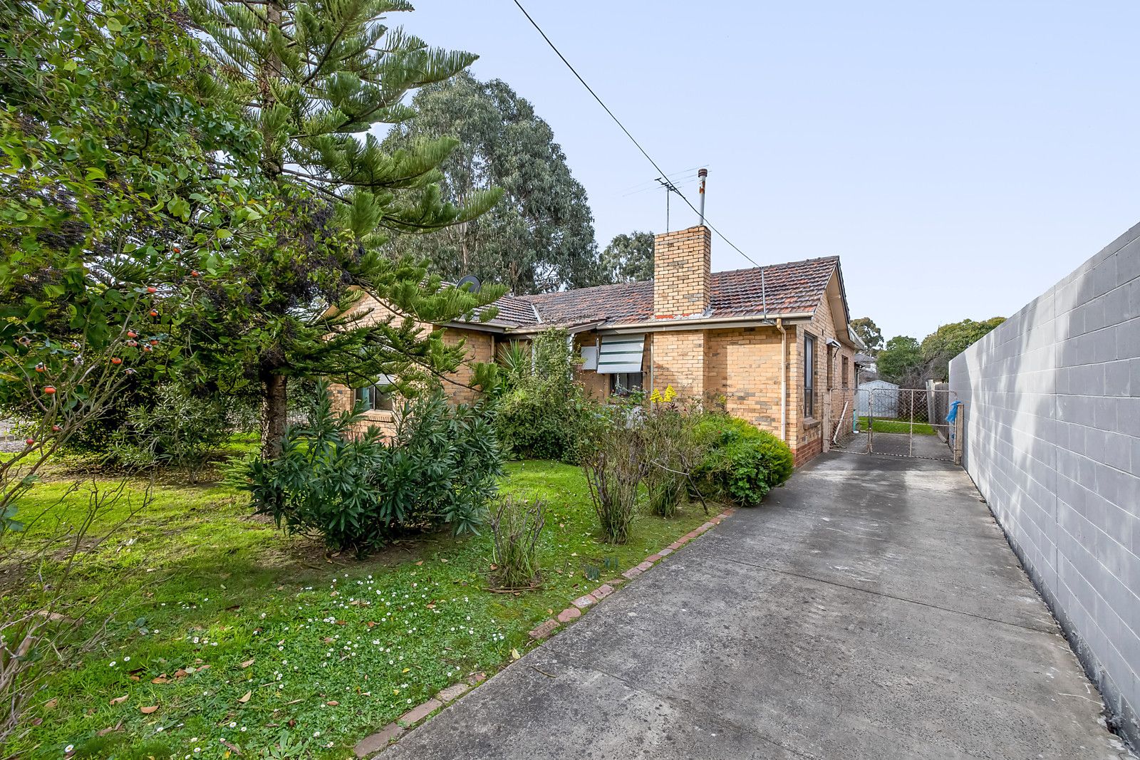 46 Crevelli Street, Reservoir VIC 3073, Image 2