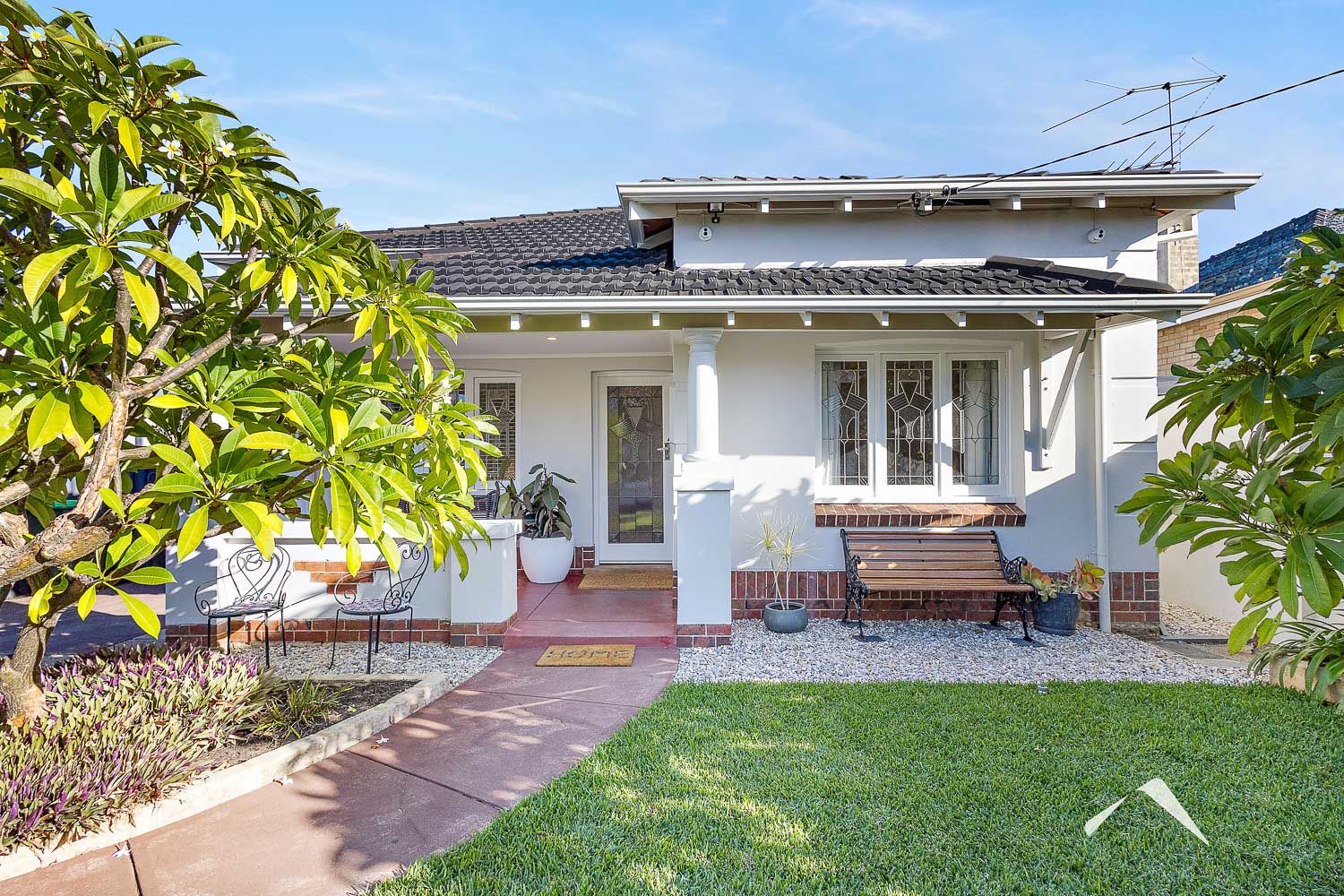 4 bedrooms House in 1 Loch Street NORTH PERTH WA, 6006
