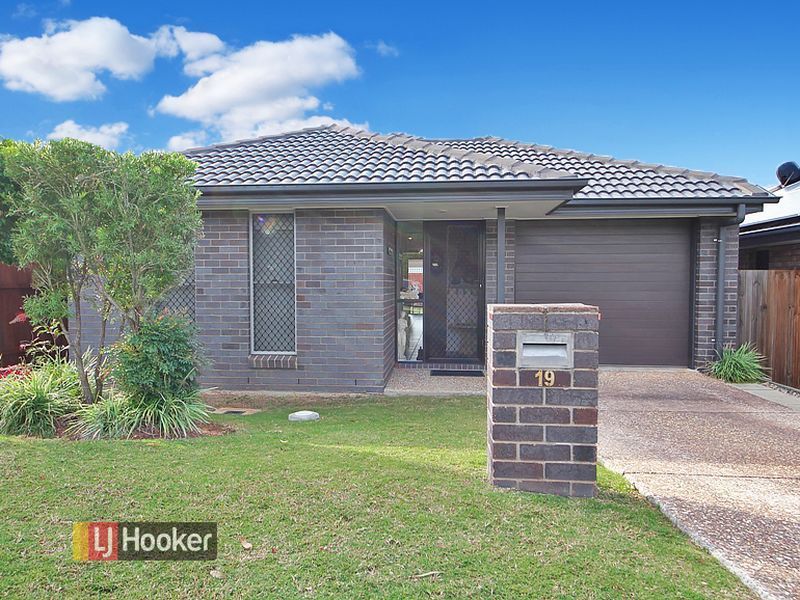 19 Balstrup Road North, Kallangur QLD 4503, Image 0