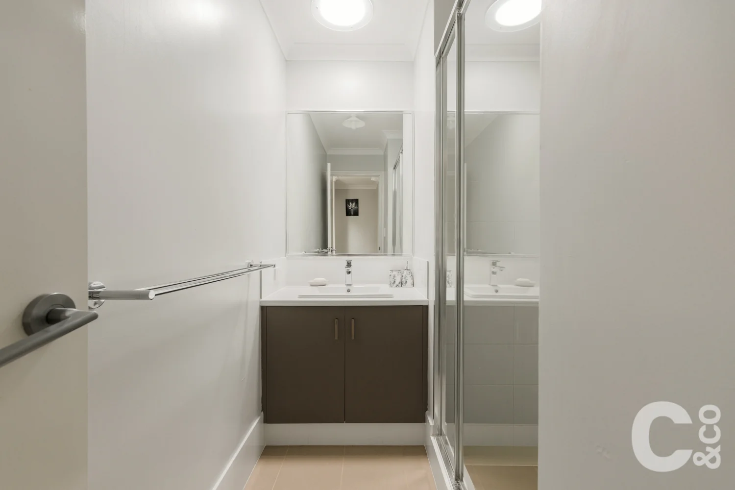 Additional image 12 of 15A Hoyton Place, Parmelia WA 6167