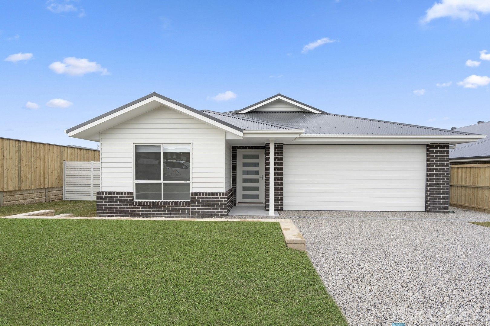 4 bedrooms House in 8 Pennant Street CHISHOLM NSW, 2322