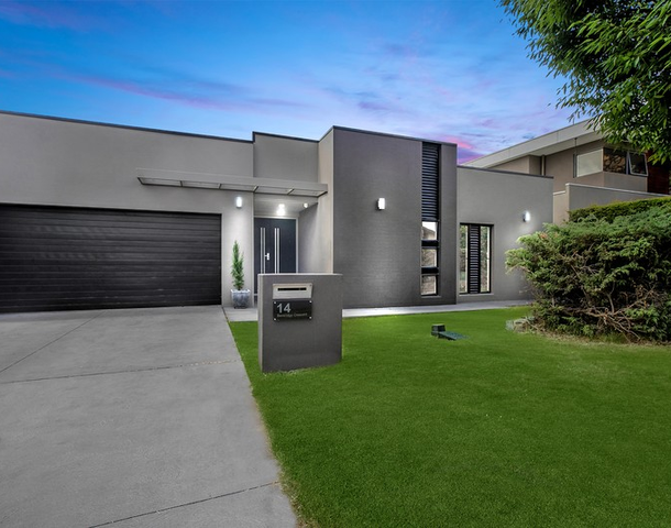 14 Beveridge Crescent, Forde ACT 2914