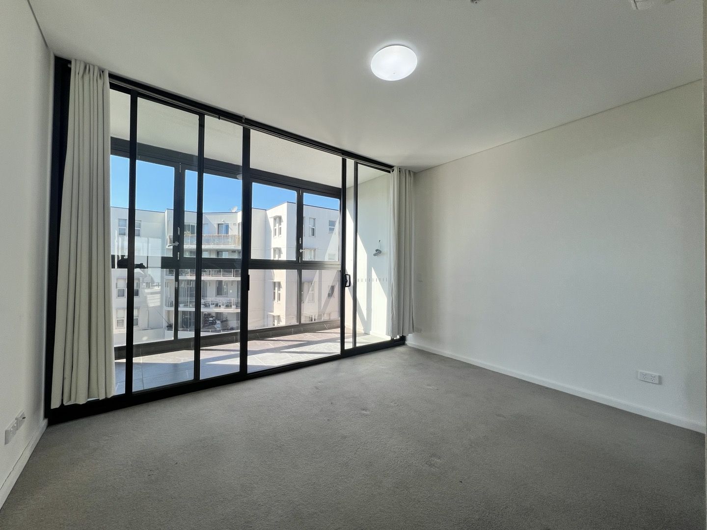 12026/11 Bennelong Parkway, Wentworth Point NSW 2127, Image 2