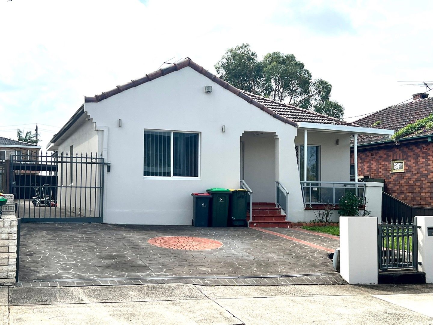 4 bedrooms House in 20 GANNONS AVE HURSTVILLE NSW, 2220