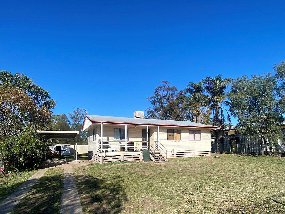 3 bedrooms House in 8 Foott Street ROMA QLD, 4455