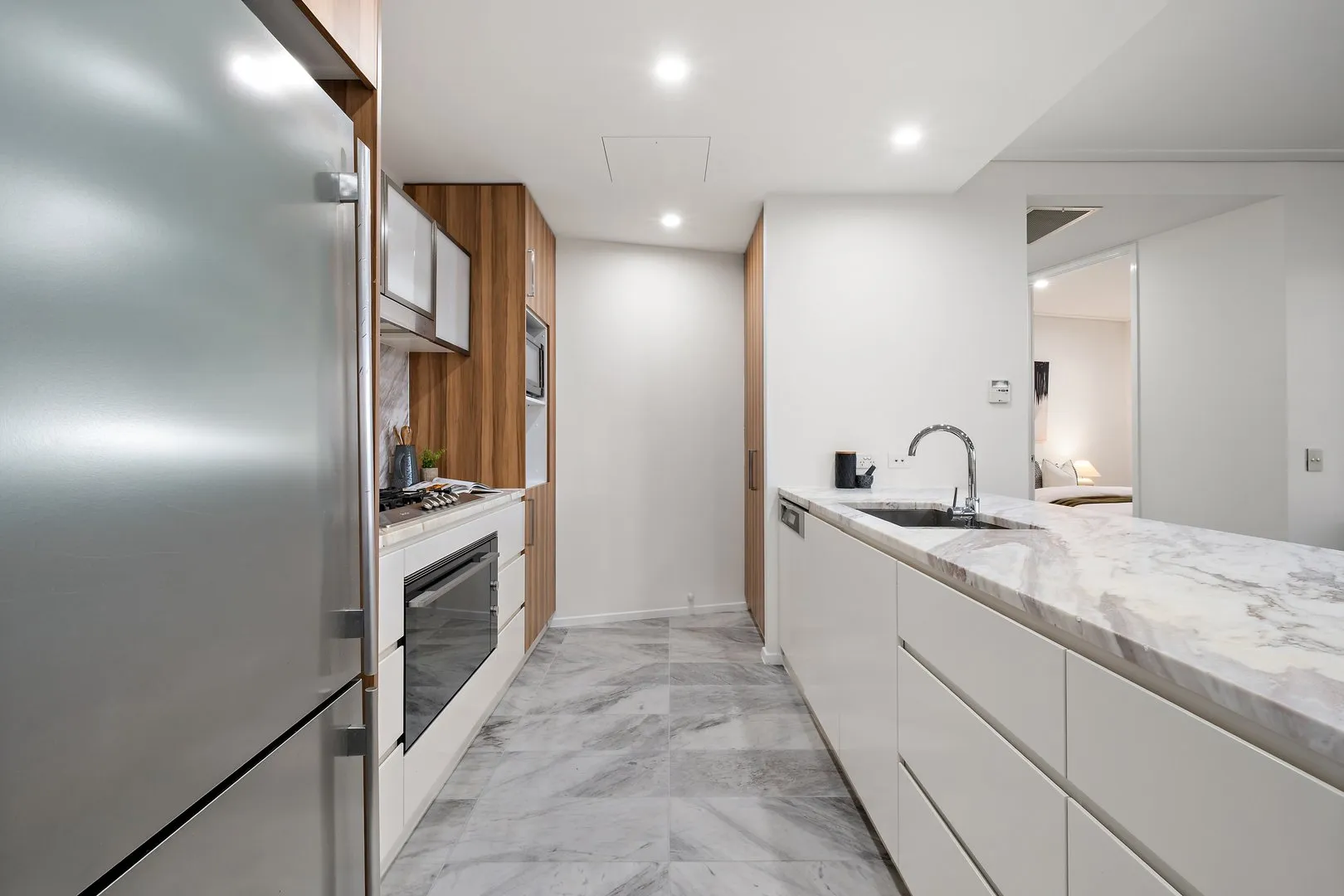Apartment in City - View 5
