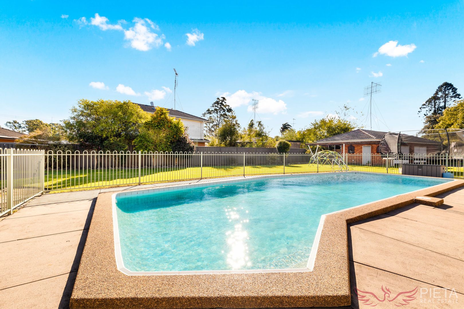 41 Great Western Highway, Emu Plains NSW 2750 Domain