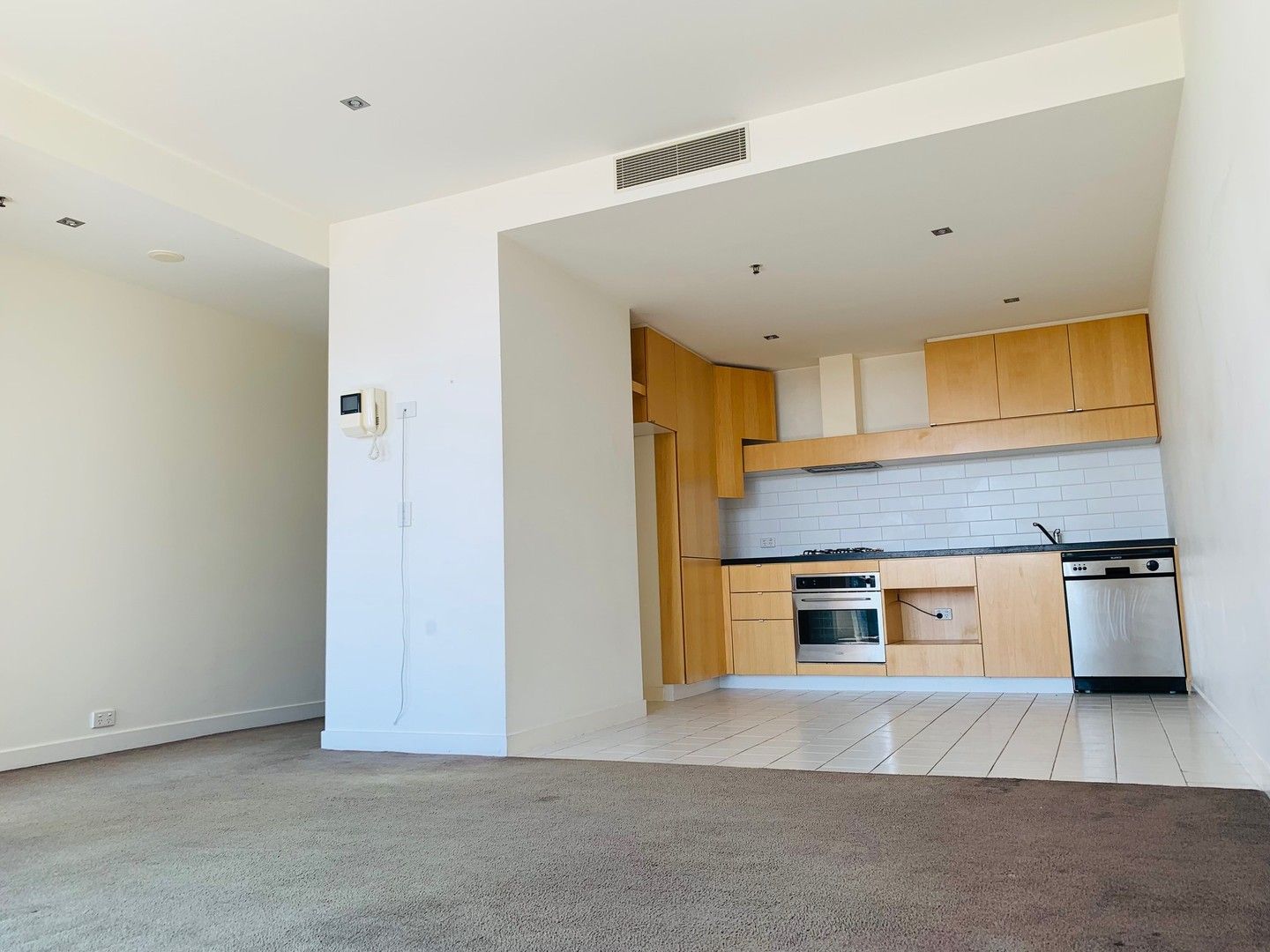 2 bedrooms Apartment / Unit / Flat in 1703/22-24 Jane Bell Lane MELBOURNE VIC, 3000