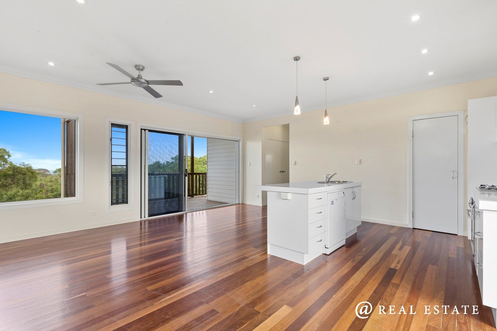 35 Cocoanut Point Drive, Zilzie QLD 4710, Image 0