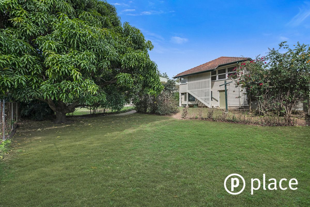 1112 Logan Road, Holland Park West QLD 4121, Image 2