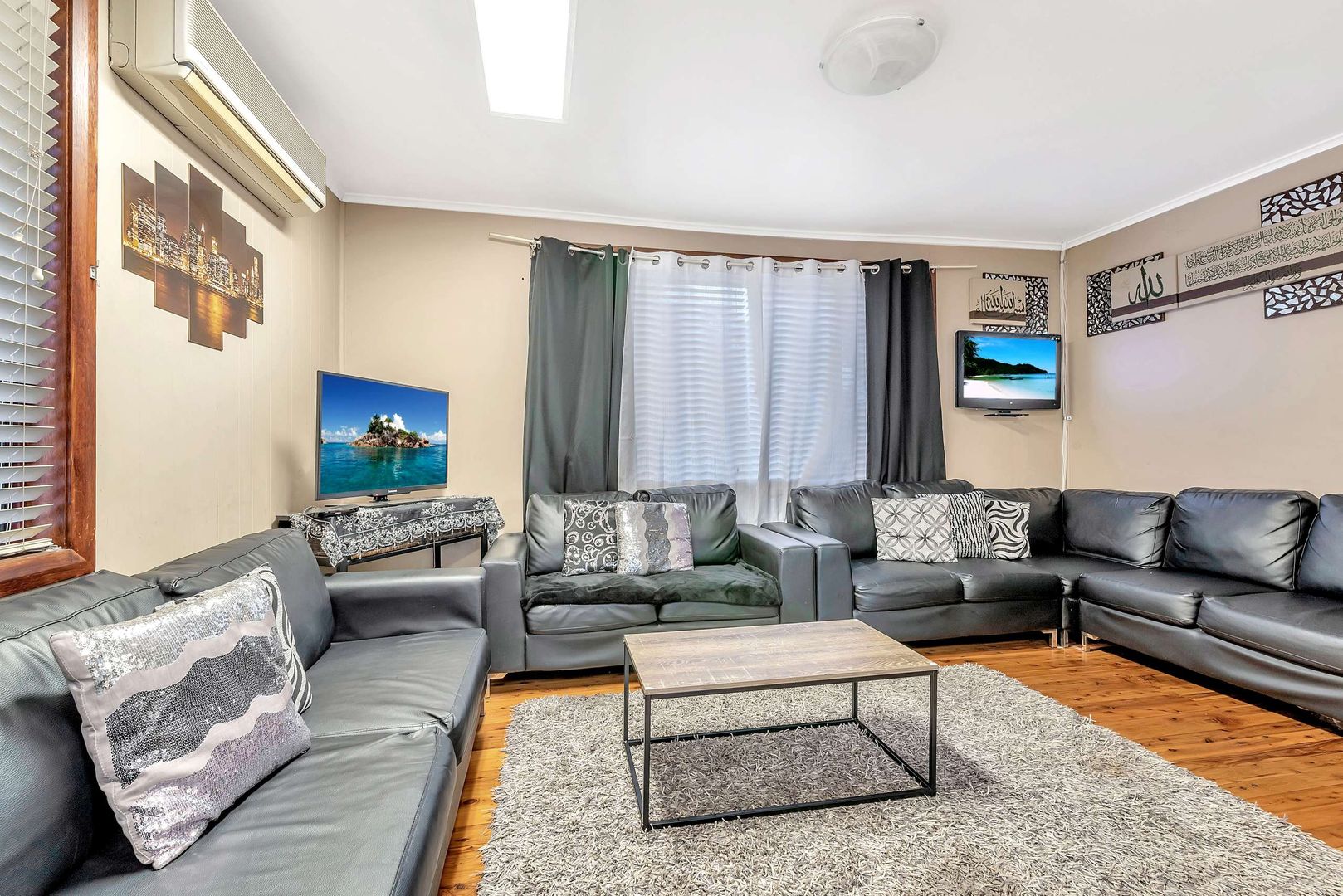 8 Kelvin Place, Busby NSW 2168, Image 2