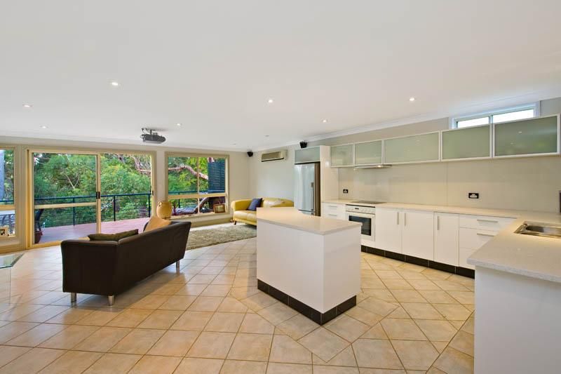 17 Raftree Street, Padstow Heights NSW 2211, Image 0