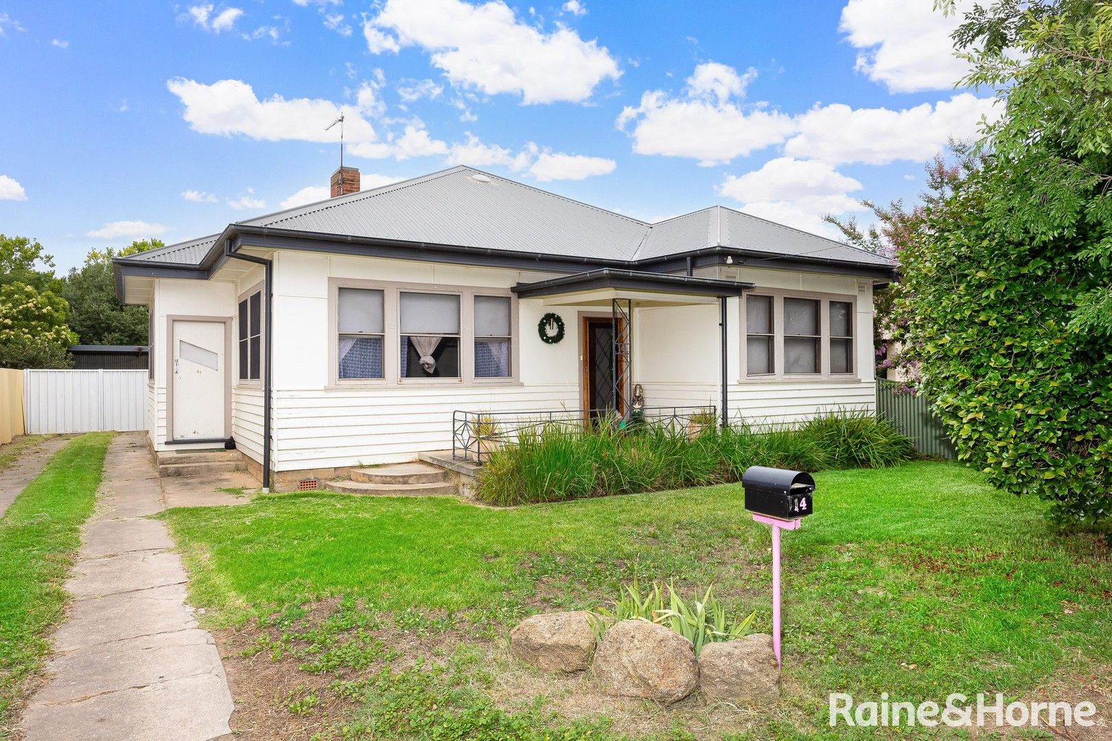 14 Rhoda Avenue, Wagga Wagga NSW 2650, Image 0