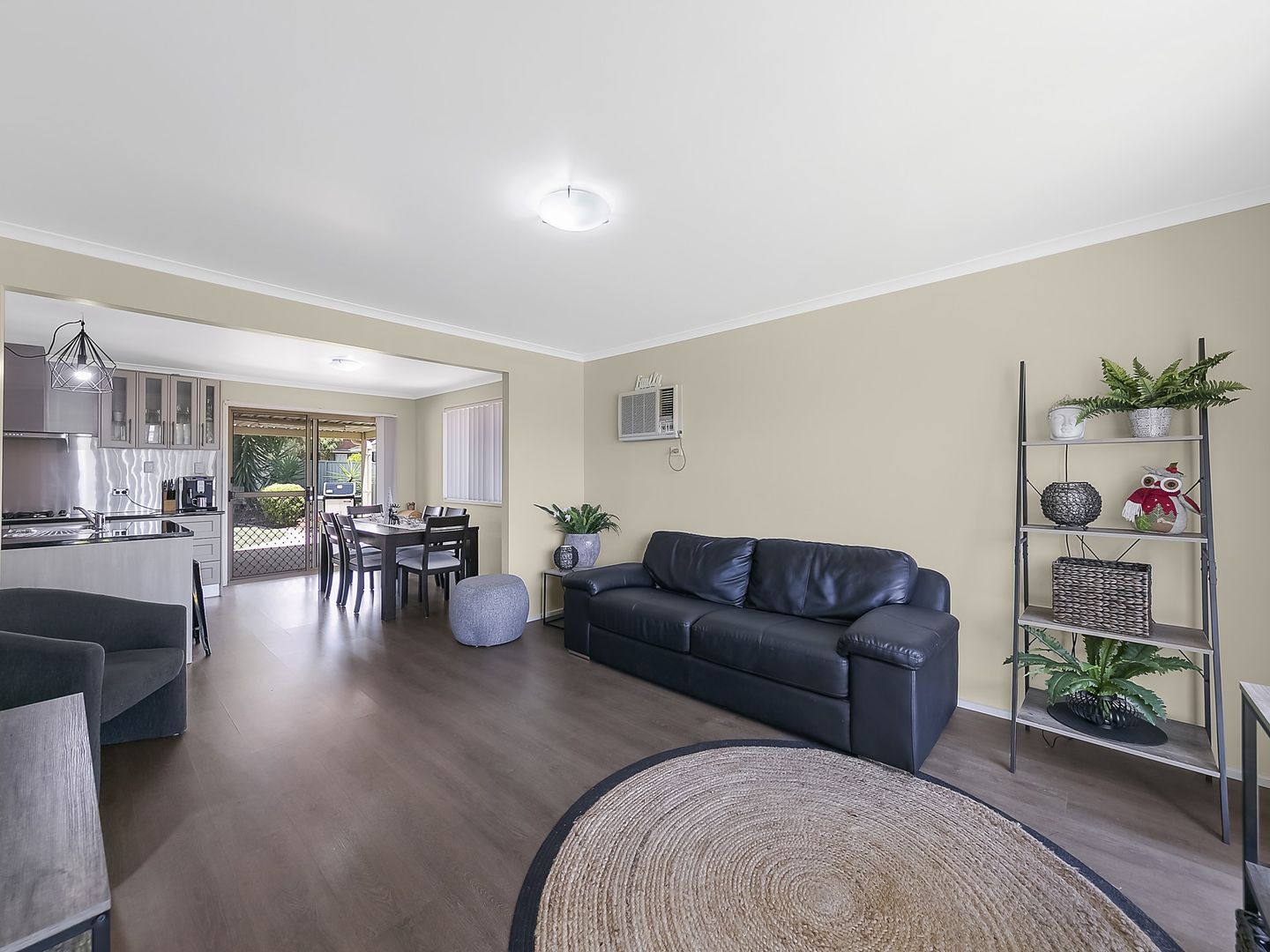 26 Fishburn Crescent, Watanobbi NSW 2259, Image 2