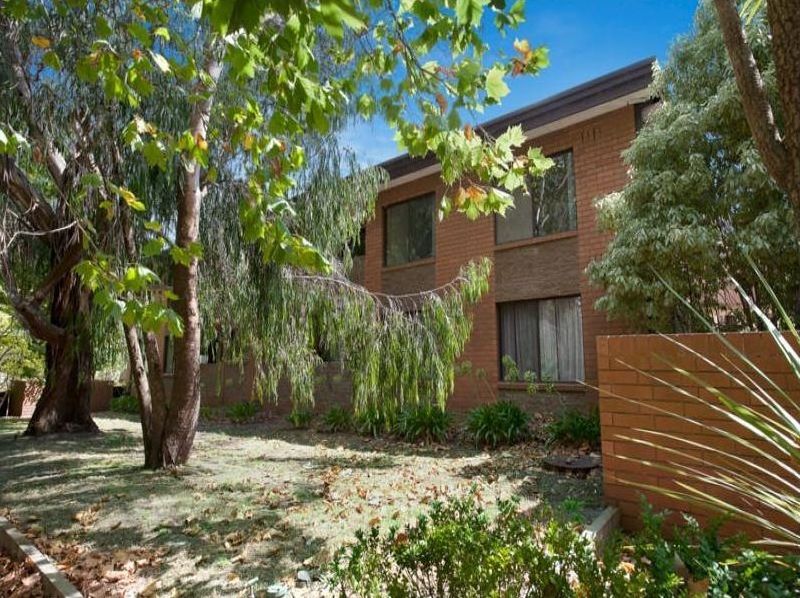 2 bedrooms Apartment / Unit / Flat in 15/23 Albion Road BOX HILL VIC, 3128