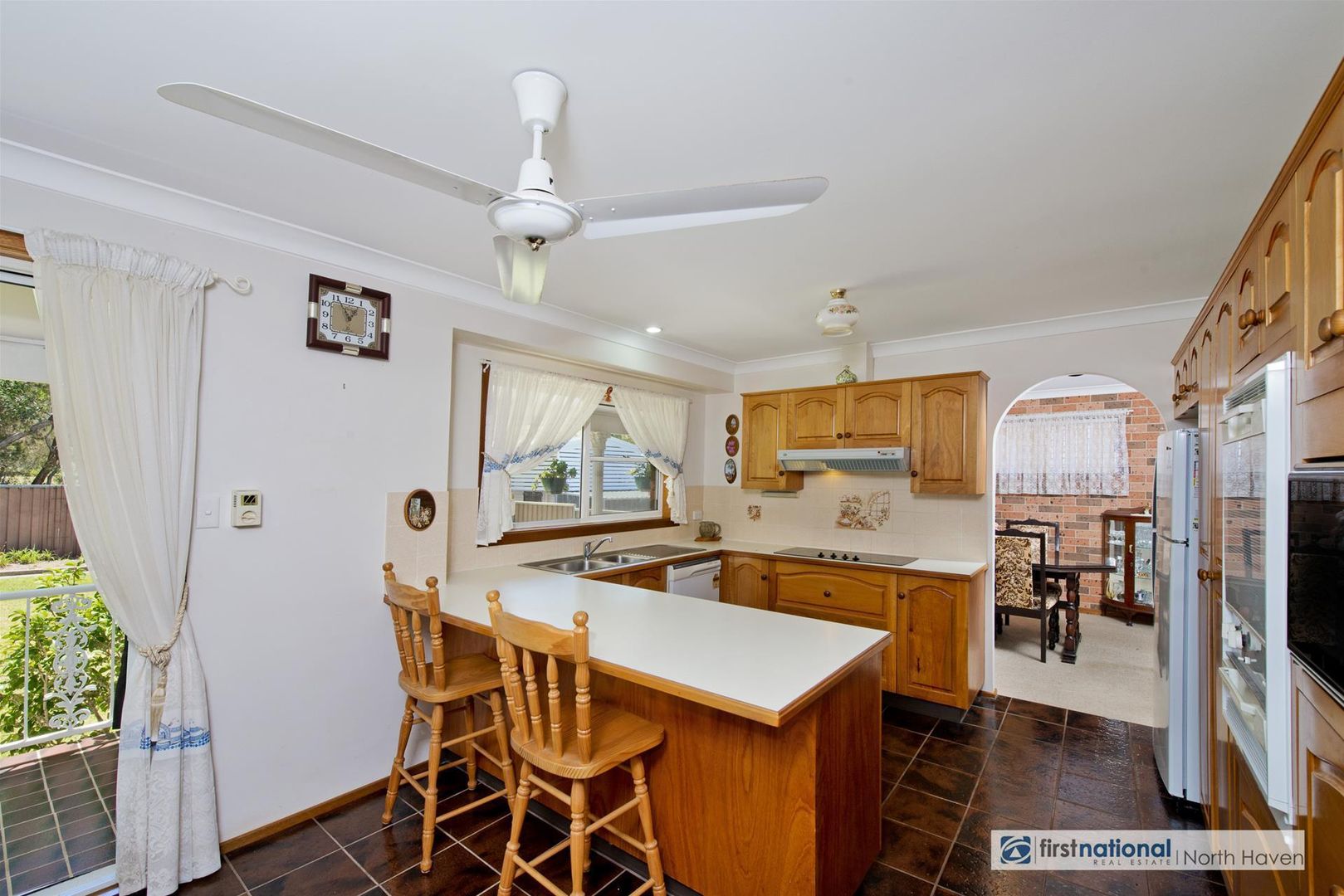 39 Murson Crescent, North Haven NSW 2443, Image 2