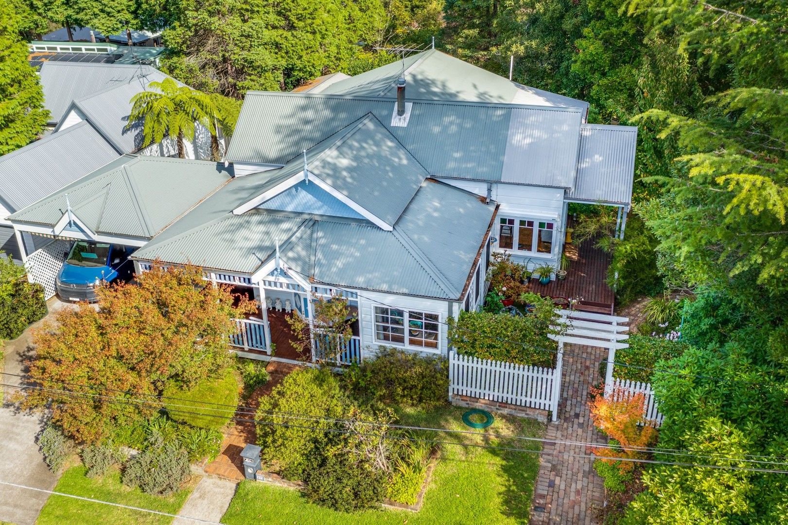 25-27-westbourne-avenue-wentworth-falls-nsw-2782-domain