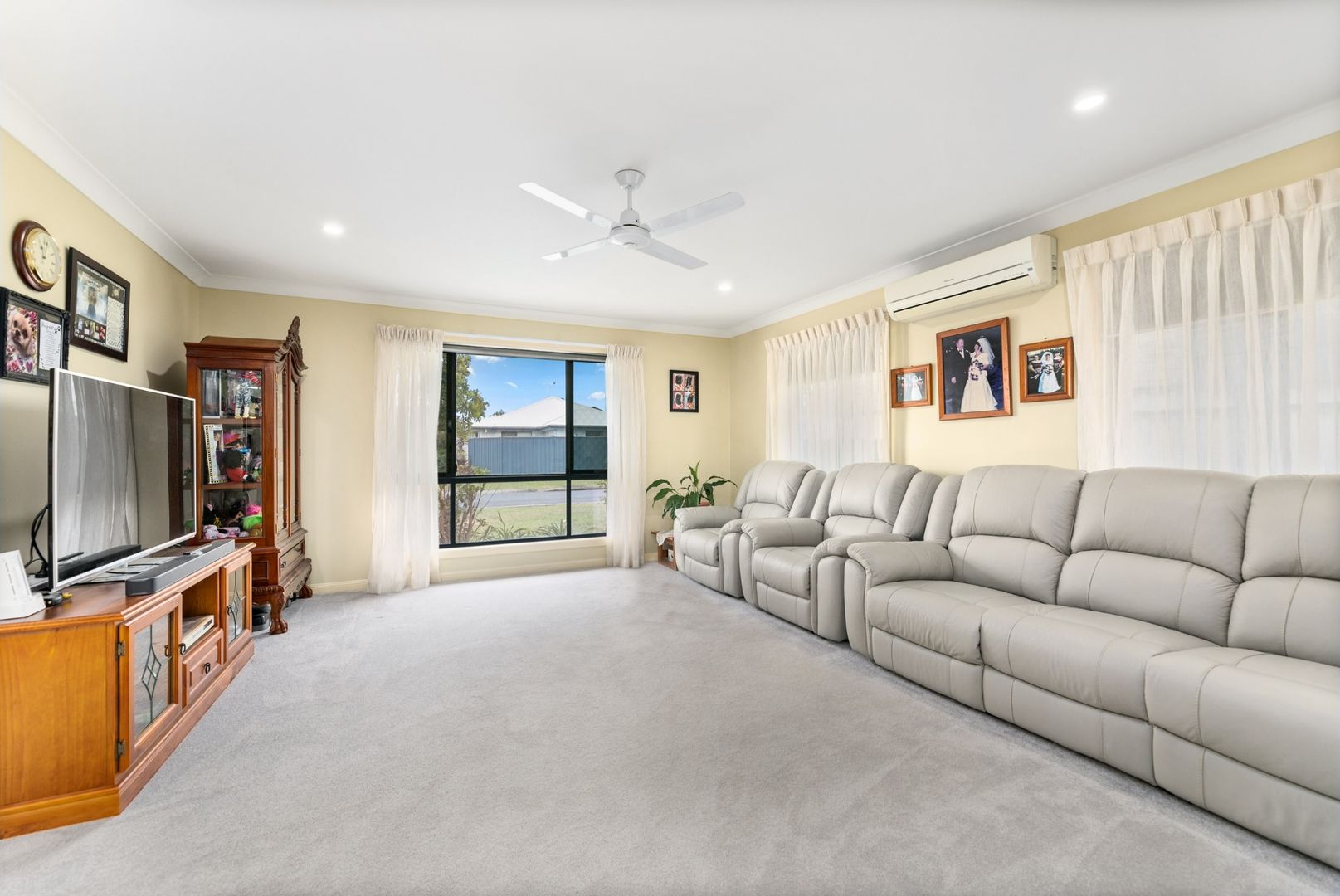 14 Rushcutters Court, Sandstone Point QLD 4511, Image 1