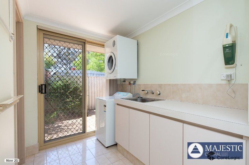 3 bedrooms House in 8 Swain Close BOORAGOON WA, 6154