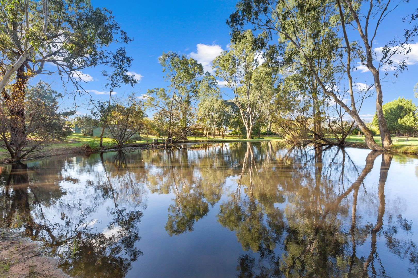 10 Hillton Court, Mansfield VIC 3722, Image 2