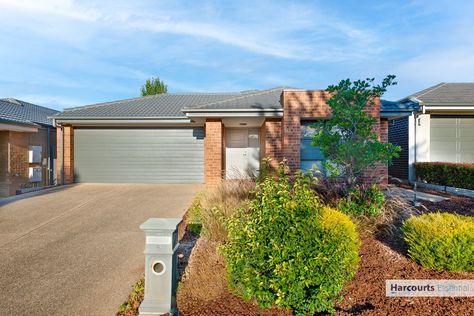 4 bedrooms House in 6 St Georges Way BLAKEVIEW SA, 5114