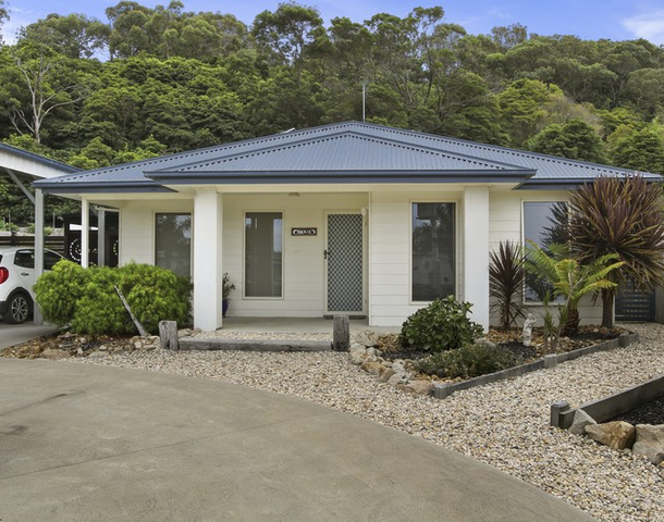 89 Golf Links Road, Lakes Entrance VIC 3909