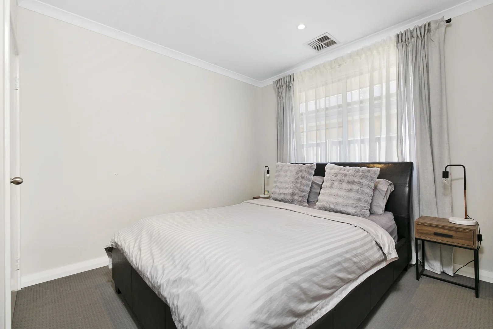 Additional image 22 of 5 Wading Place, Lake Coogee WA 6166