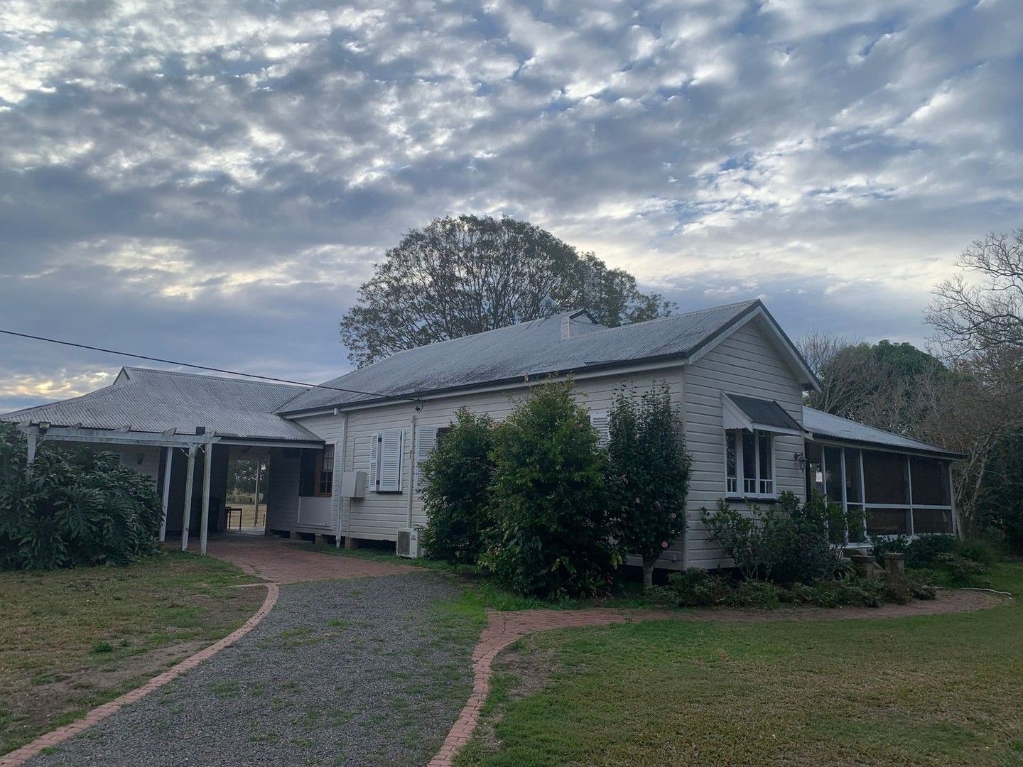 4 bedrooms House in 475 Lawrence Road ALUMY CREEK NSW, 2460