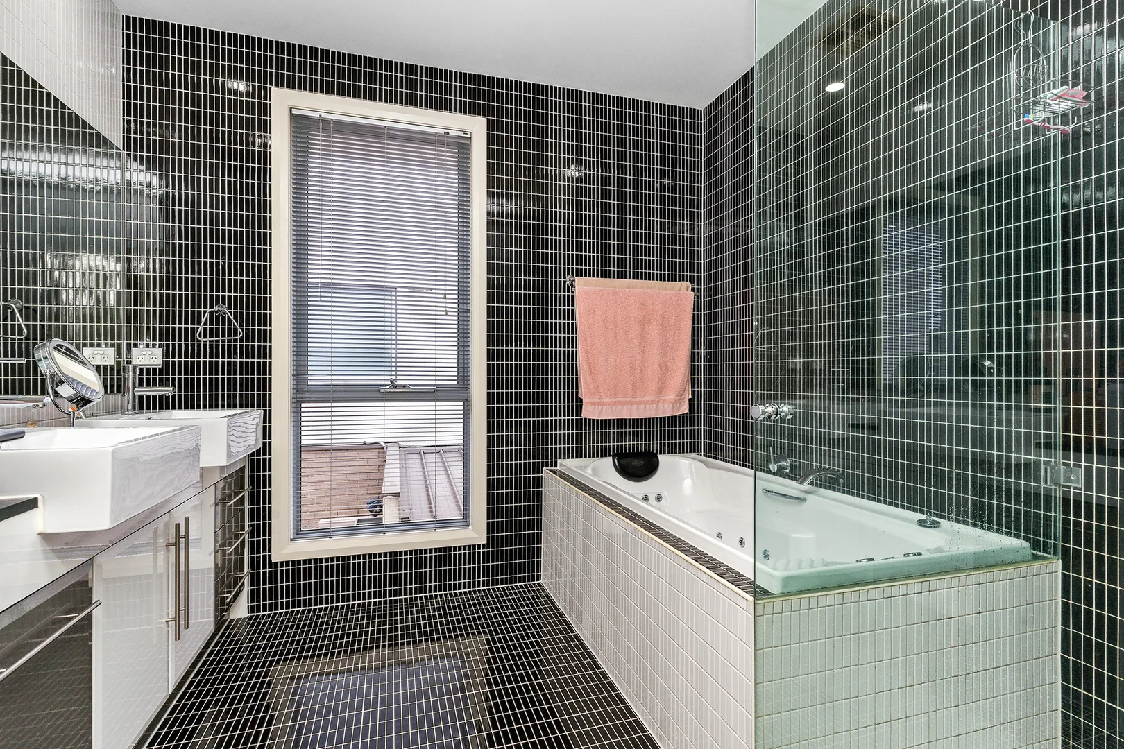 Additional image 5 of 5 Shearwater Crescent, Maribyrnong VIC 3032